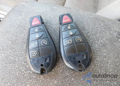 2012 Jeep Grand Cherokee Overland z USA, uszkodzony, nr VIN 1C4RJECT7CC291204